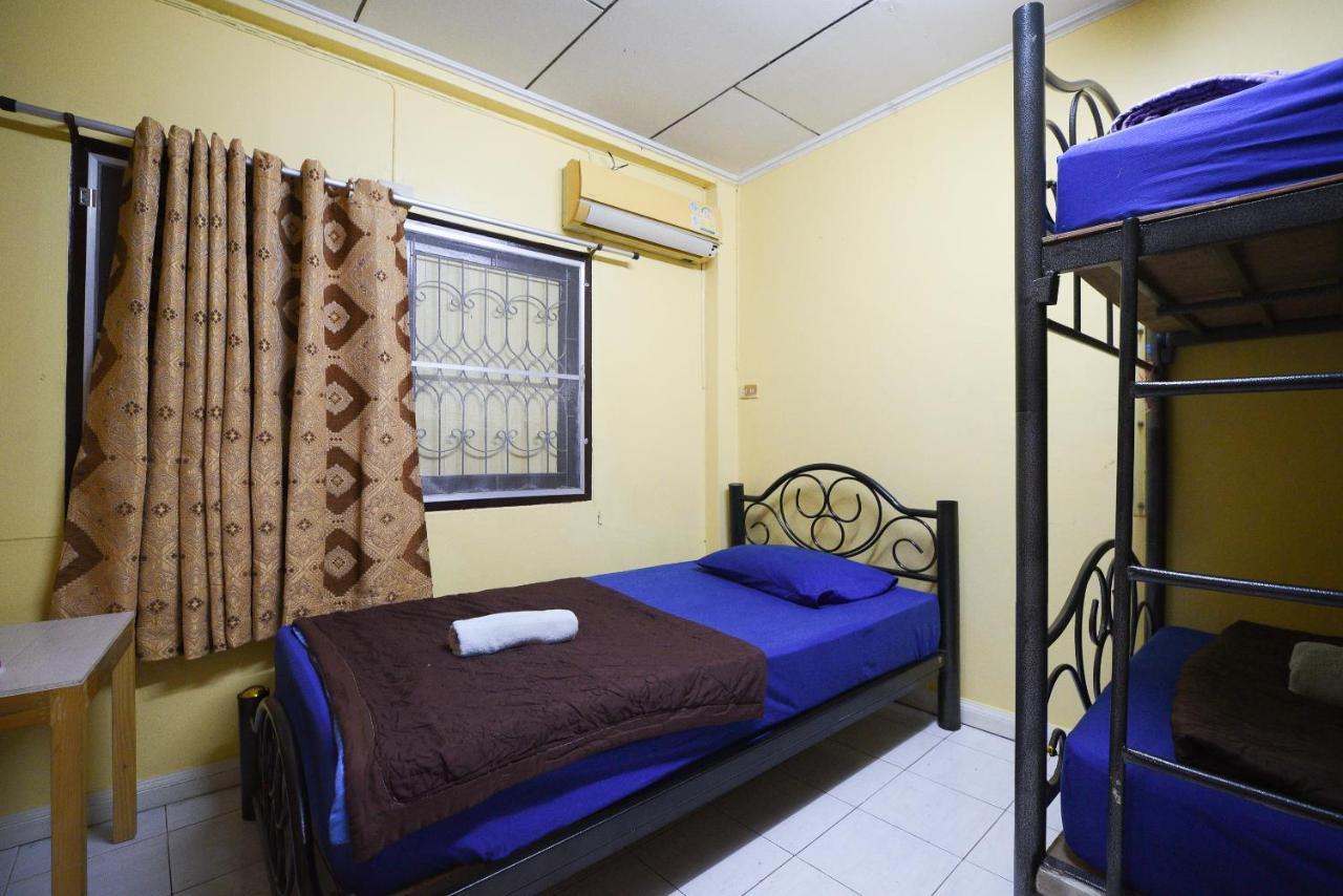Oyo 938 Place Inn Bangkok Exterior photo